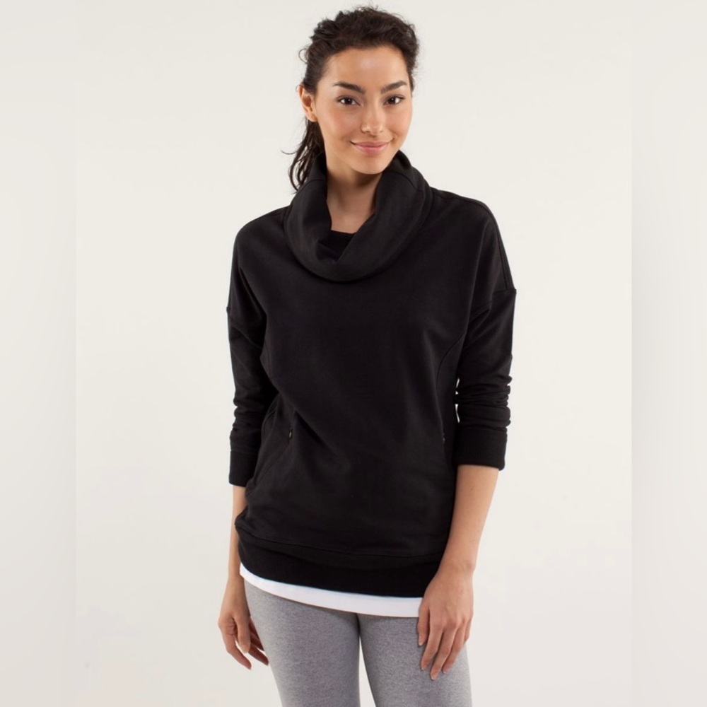 Lululemon Rest Day Pullover, black, size 8